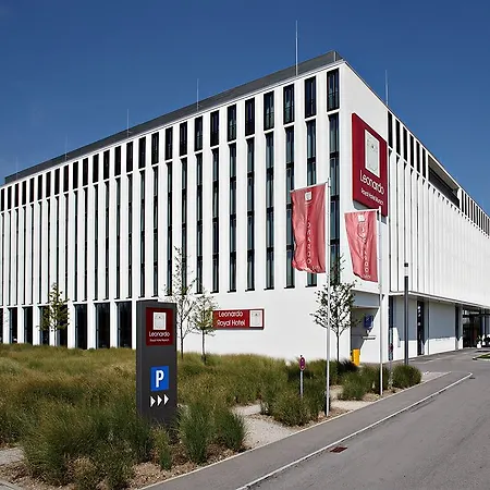 Leonardo Royal Hotel 4*