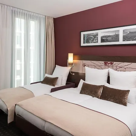 Hotel Leonardo Royal 4*