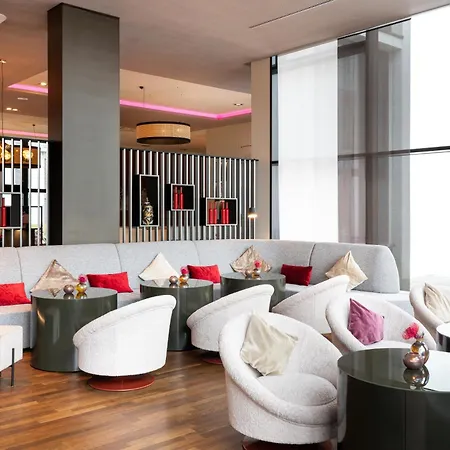 Hotel Leonardo Royal