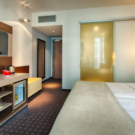 レオナルド ロイヤル ホテル