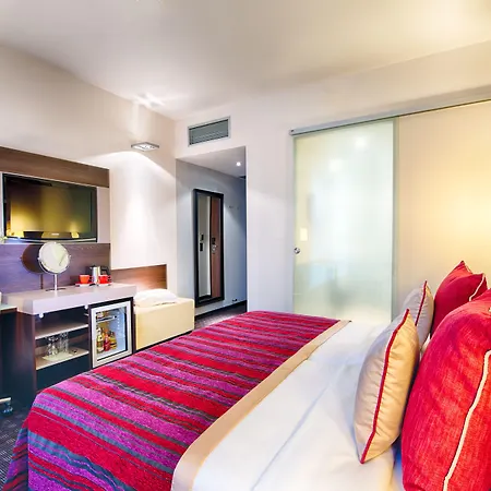 ホテル レオナルド ロイヤル