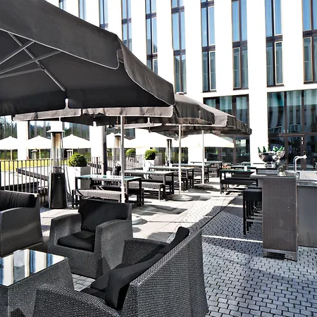 レオナルド ロイヤル