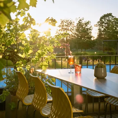 レオナルド ロイヤル 4*