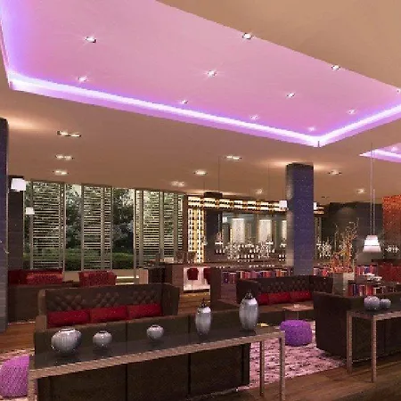 Hotel Leonardo Royal 4*
