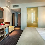レオナルド ロイヤル ホテル