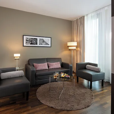 Hotel Leonardo Royal 4*