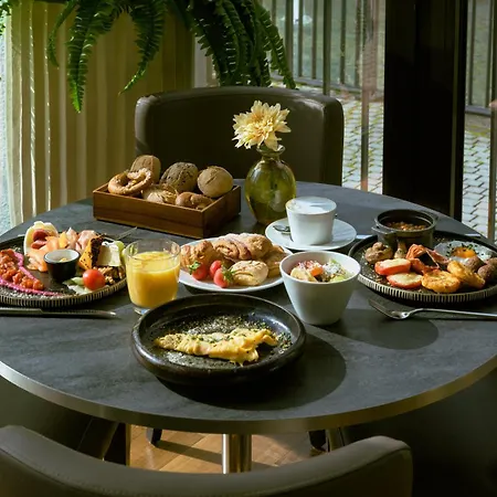 慕尼黑里奥纳多皇家酒店 4*