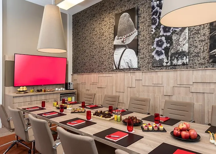 Leonardo Royal Hotel 4*