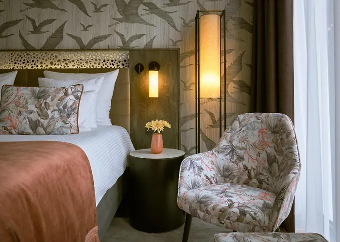 Hotel Leonardo Royal 4*