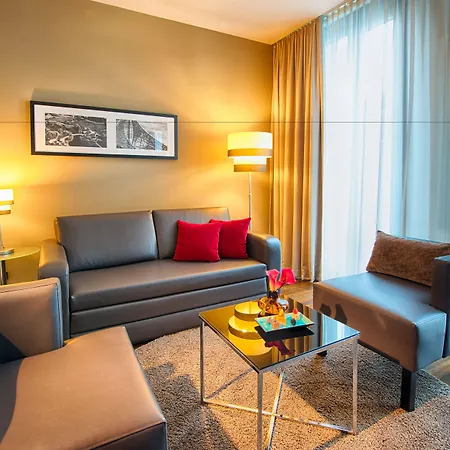 Leonardo Royal Otel 4*